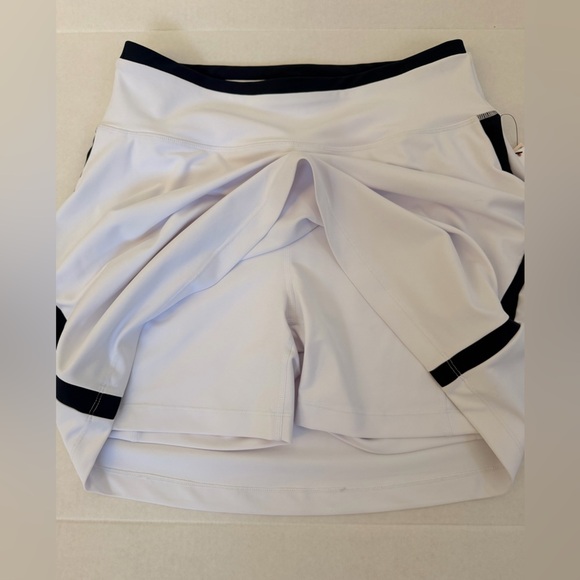 Aqua Athletic White Tennis Skort - Picture 3 of 7